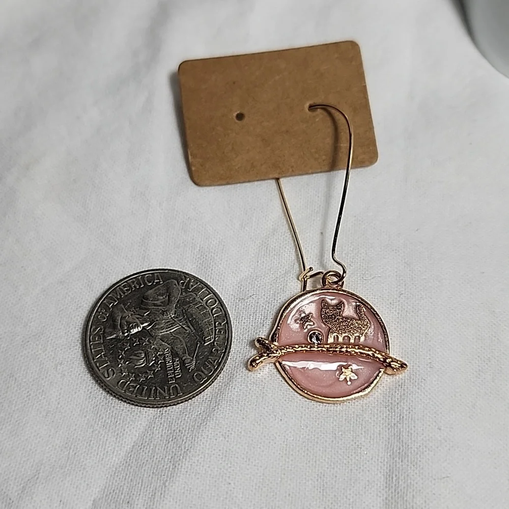 Pink and Gold Monn Cat Stars‎ Earrings